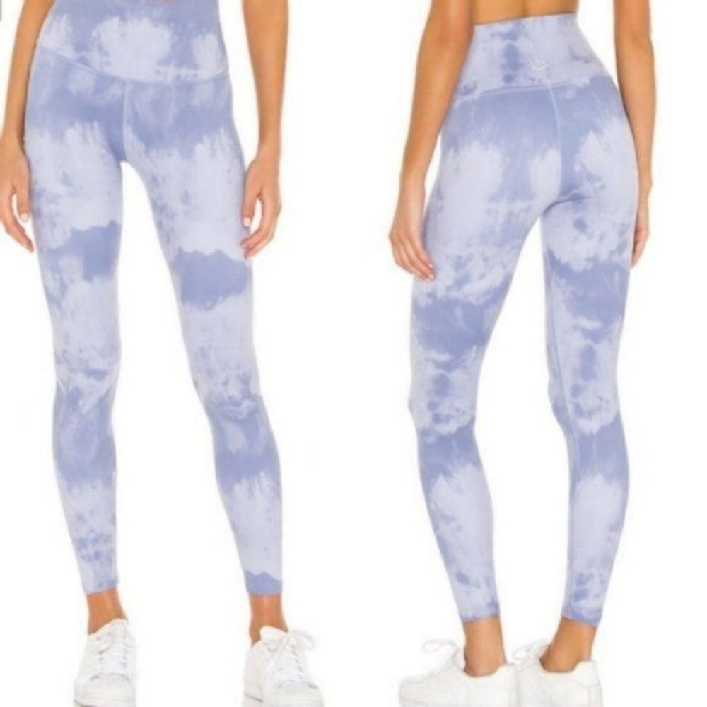 Olympus High Waisted Midi Leggings